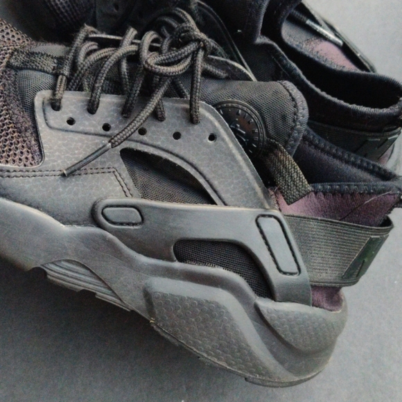 Hauraches - Picture 2 of 2